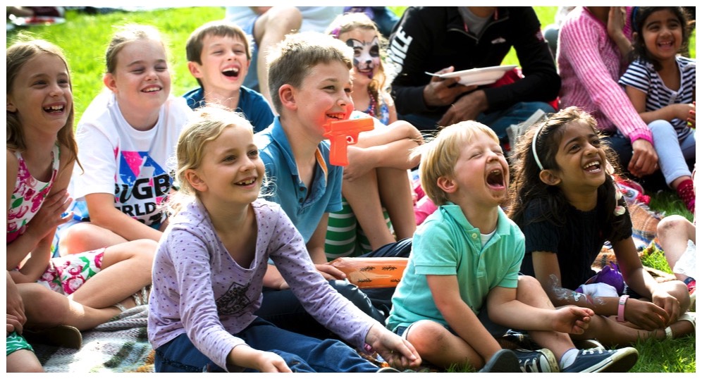 outdoor puppet show for children